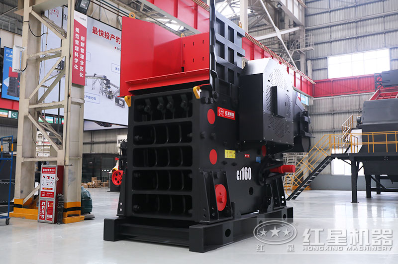 礦石破碎機(jī)多少錢一臺？大型機(jī)器型號